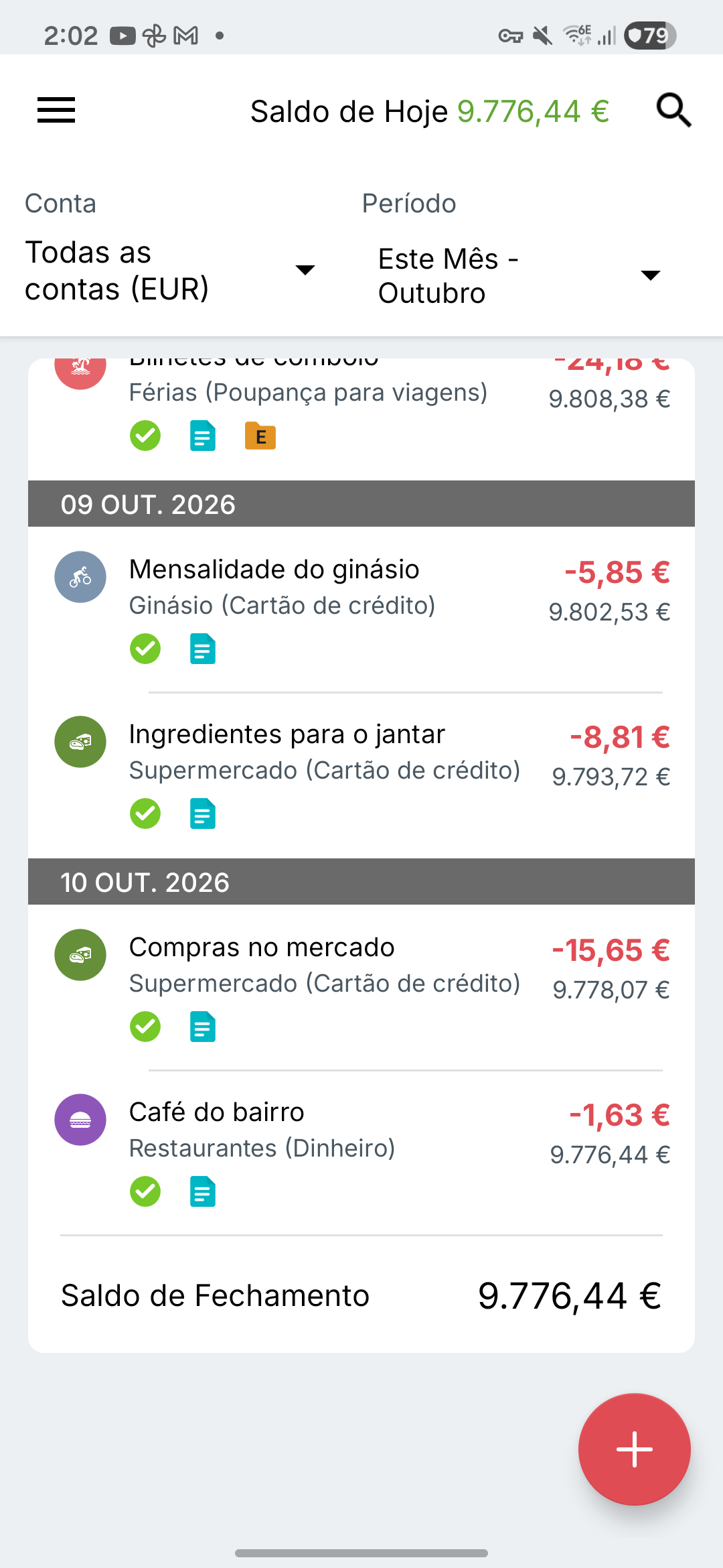 Ecrã de transações do Expense IQ